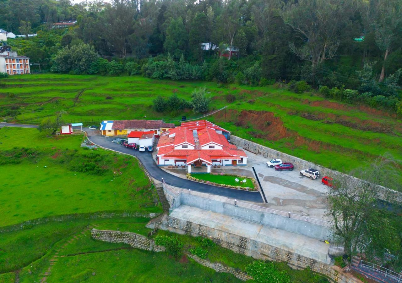 Lauriston Ooty Town Heritage Bungalow By Voye Homes Extérieur photo